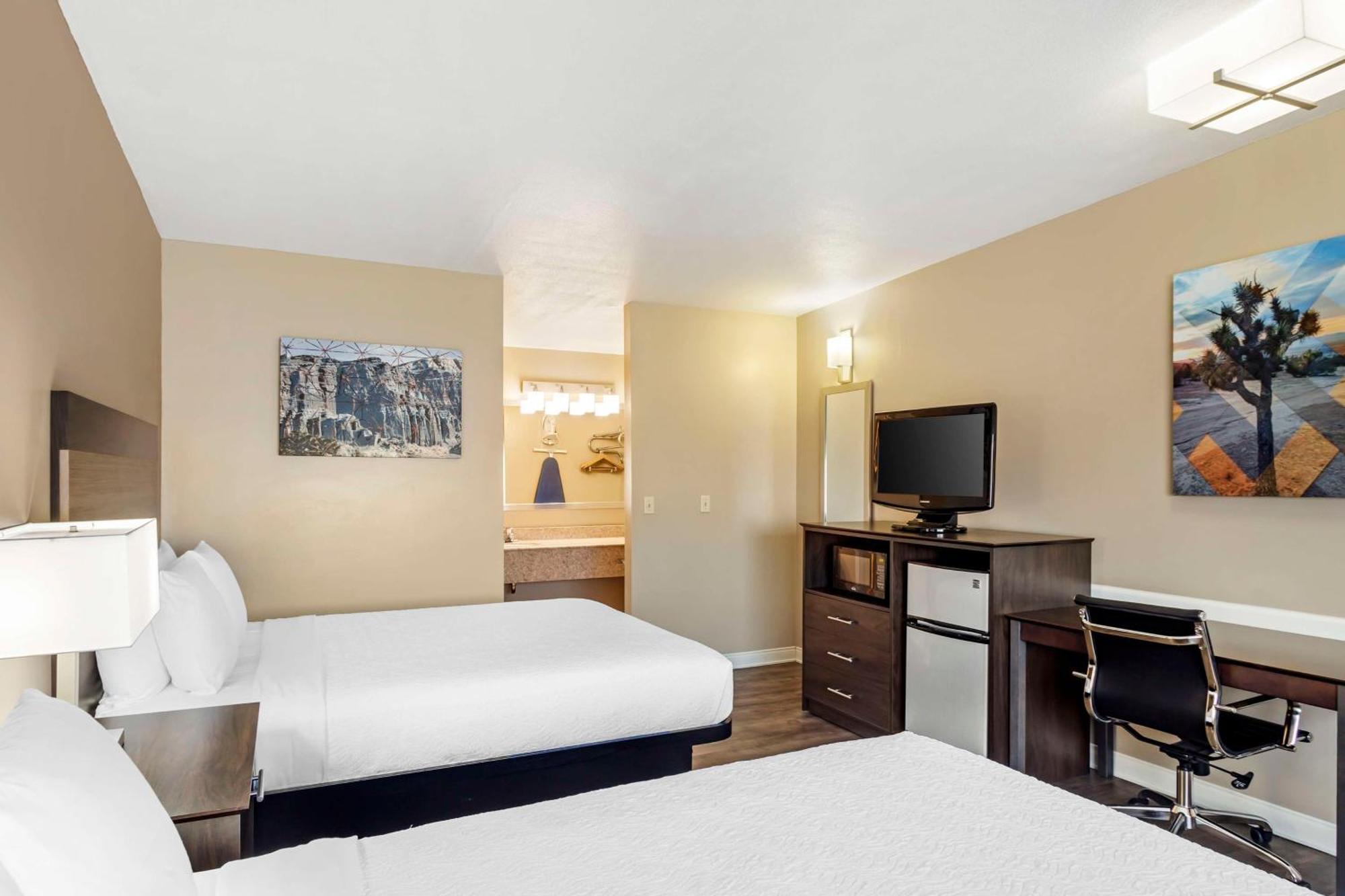 Best Western China Lake Inn Ridgecrest Exterior photo