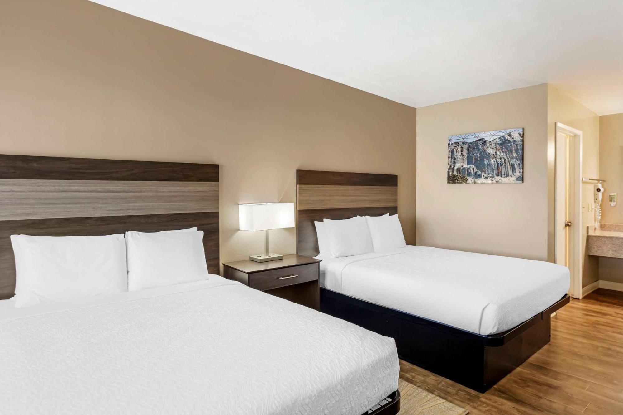 Best Western China Lake Inn Ridgecrest Exterior photo