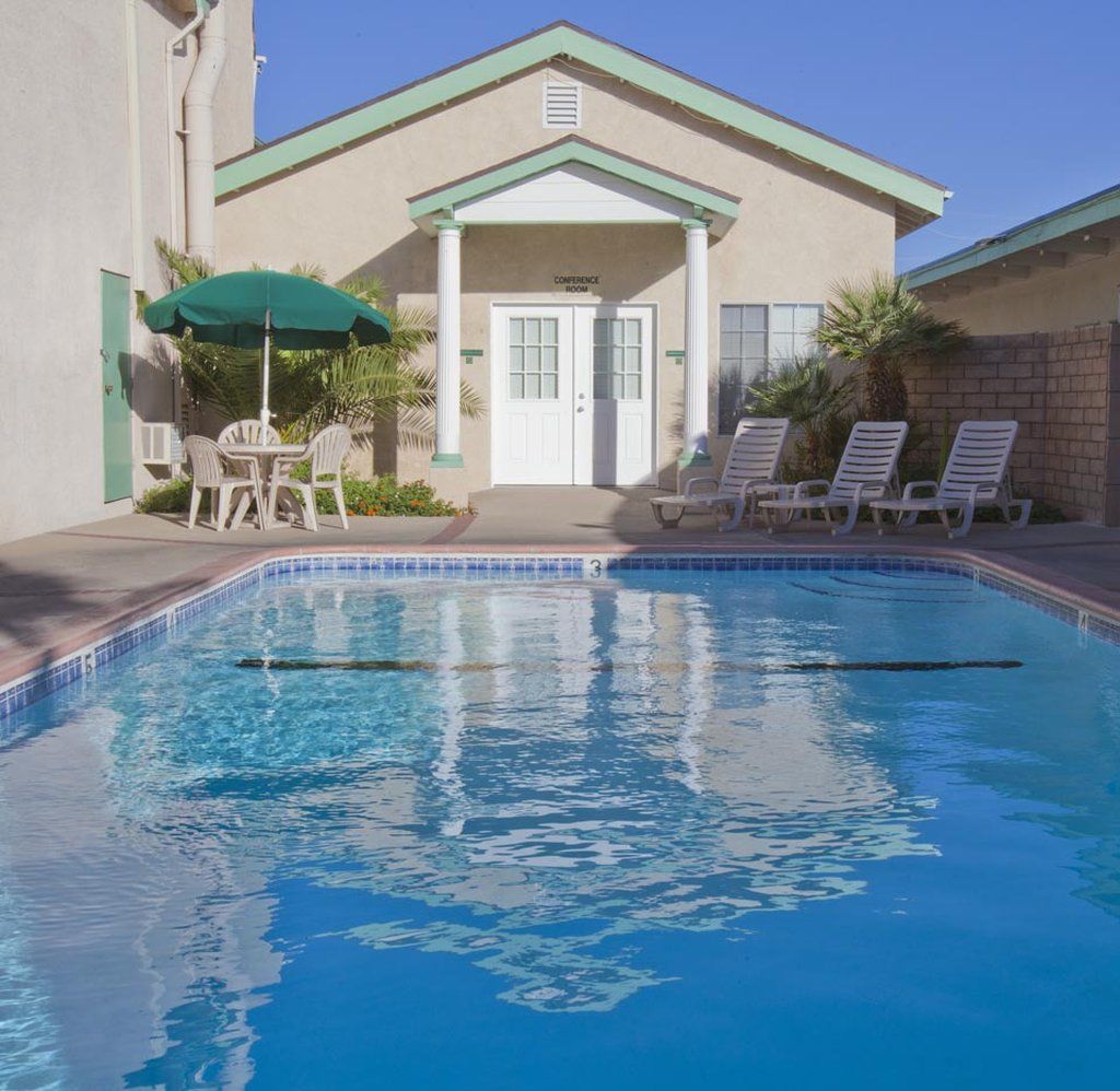Best Western China Lake Inn Ridgecrest Exterior photo